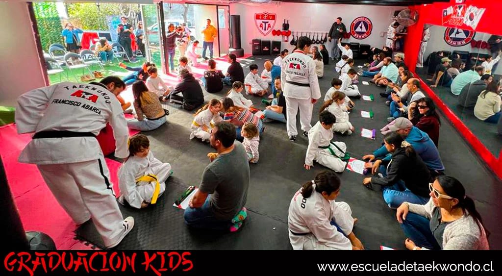 Graduación grupo niños 7-12 años